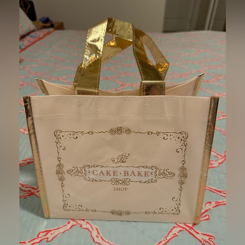 🎂The Cake Bake Shop Reusable Small Shopping Tote NWOT🎂